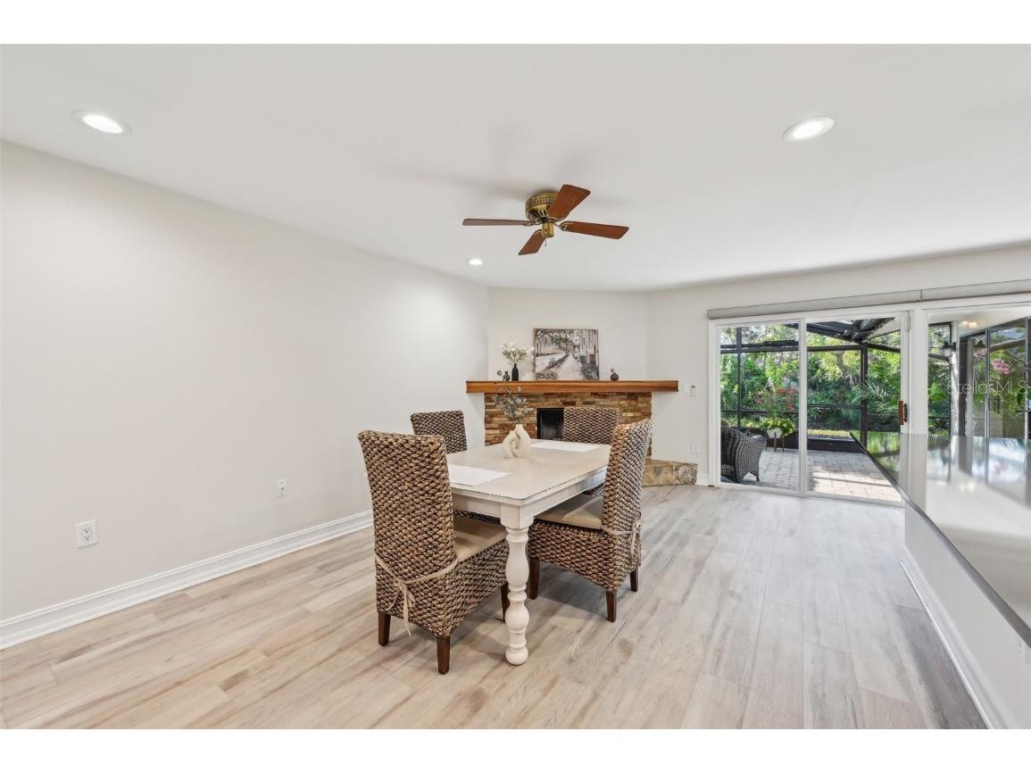 3880 Wilshire Circle #28 Sarasota FL 34238 A4670169 image12