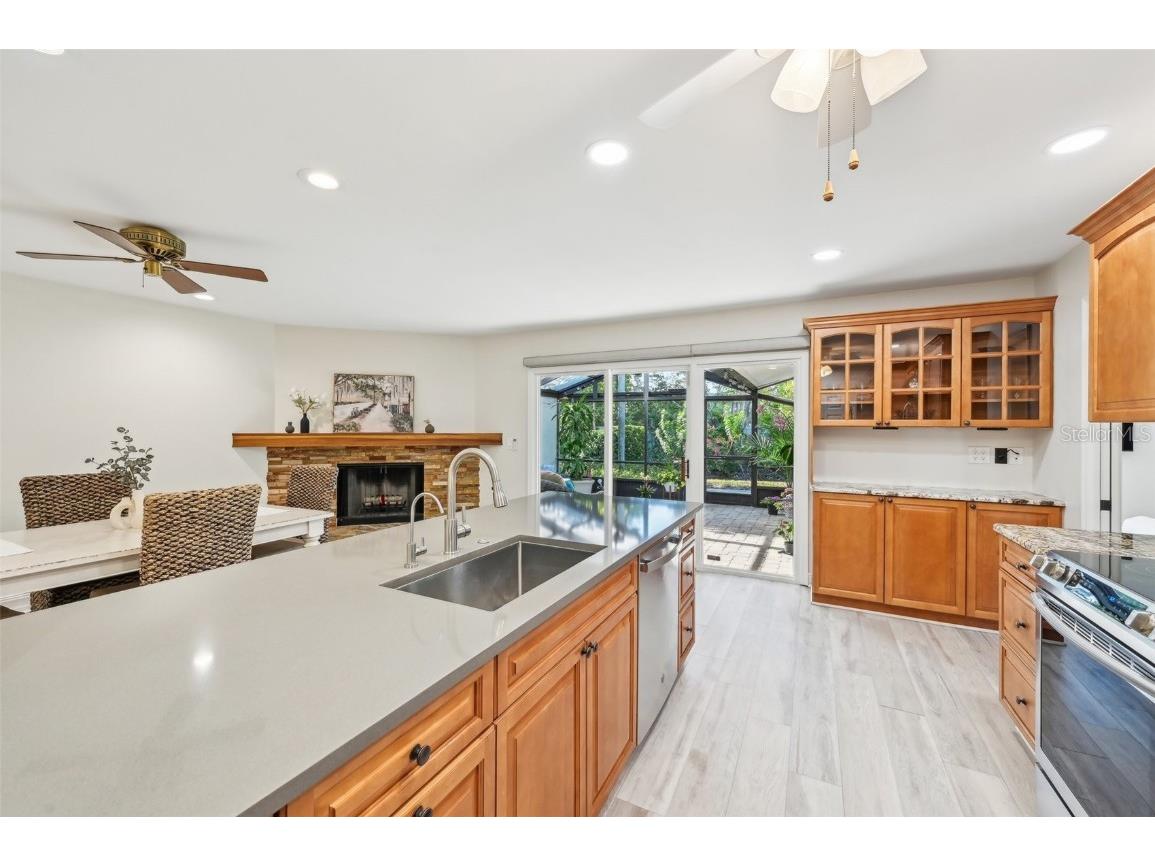 3880 Wilshire Circle #28 Sarasota FL 34238 A4670169 image18