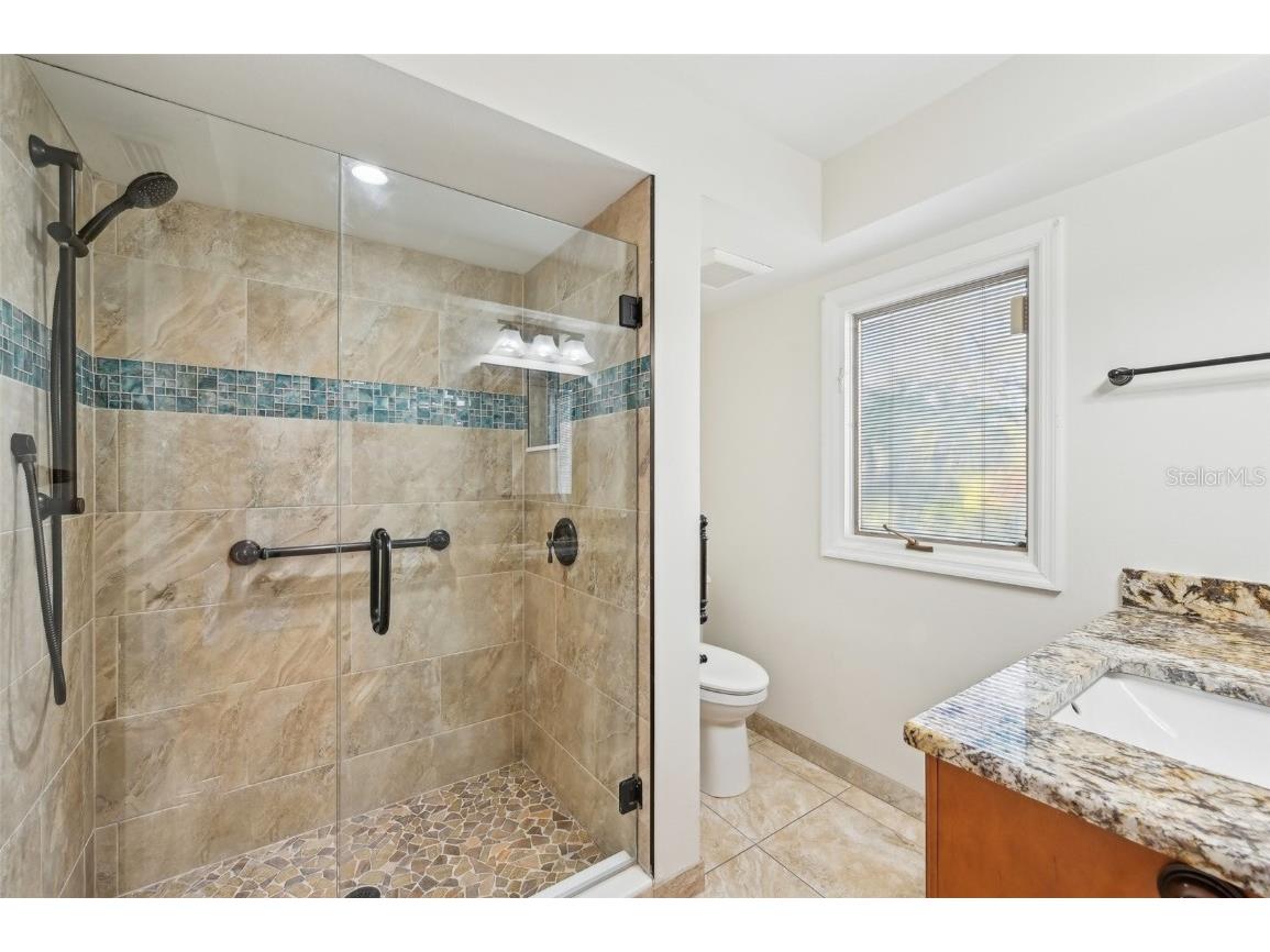 3880 Wilshire Circle #28 Sarasota FL 34238 A4670169 image28