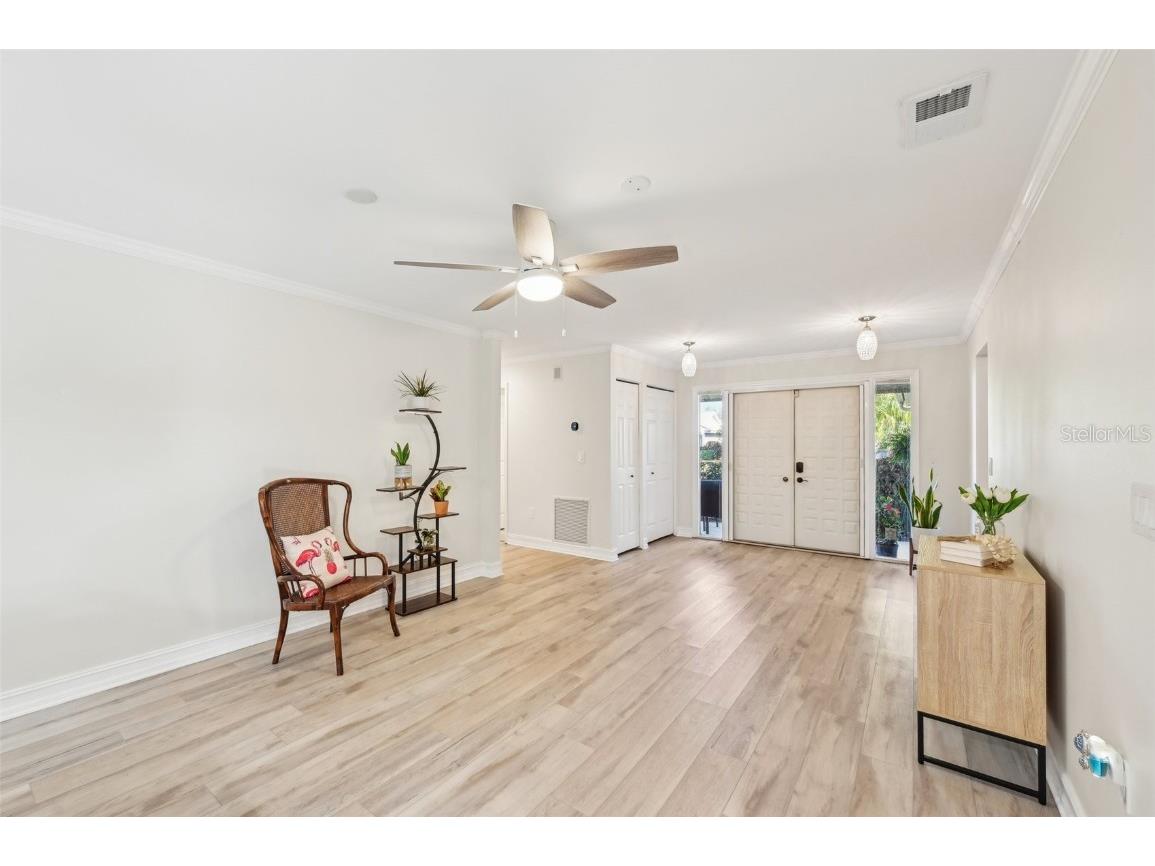 3880 Wilshire Circle #28 Sarasota FL 34238 A4670169 image4