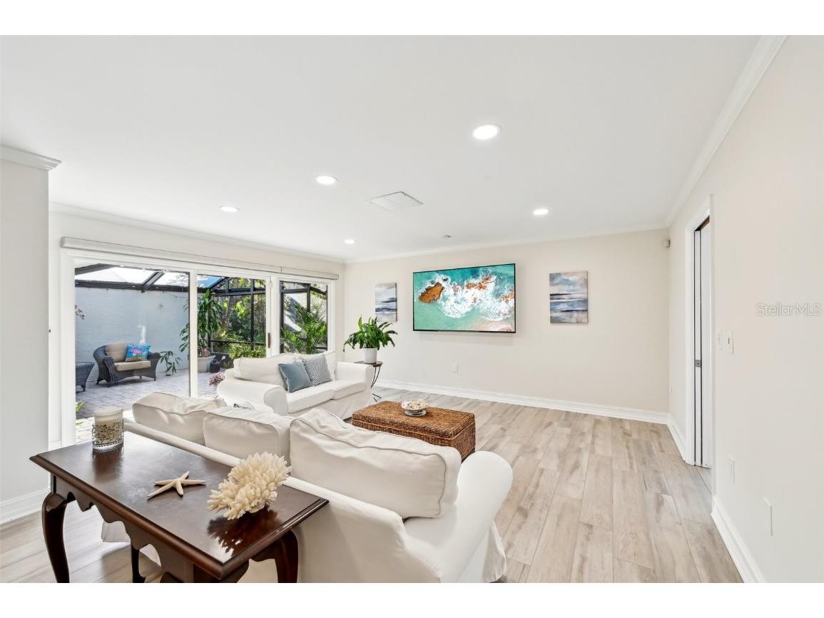 3880 Wilshire Circle #28 Sarasota FL 34238 A4670169 image7