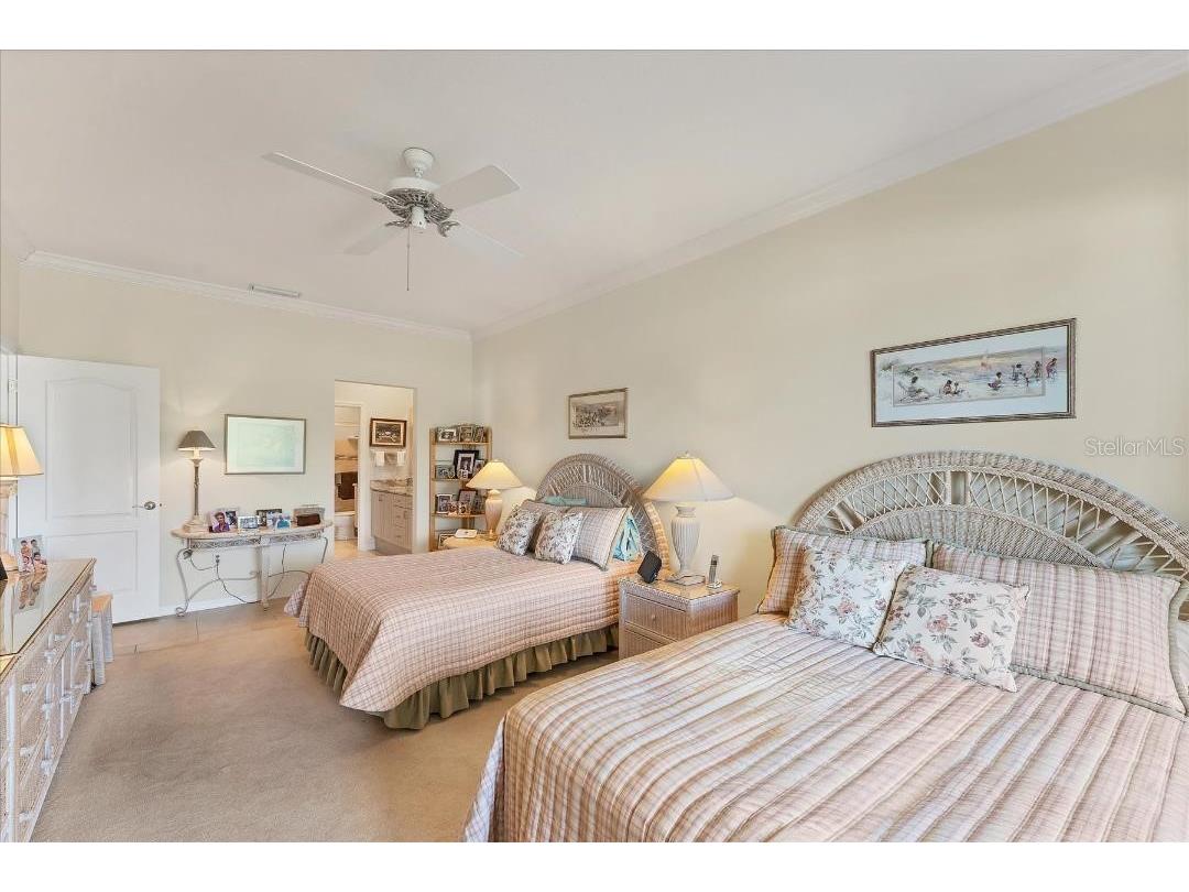 3881 Chatsworth Greene Court #20 Sarasota FL 34235 A4664393 image21