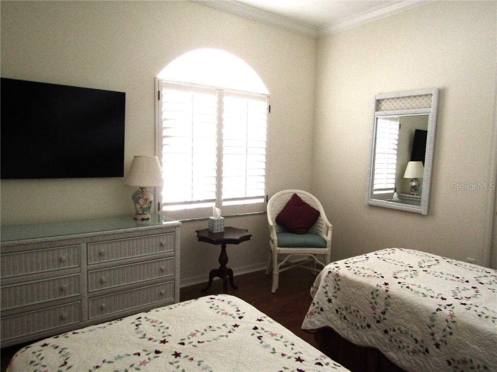 3881 Chatsworth Greene Court #20 Sarasota FL 34235 A4664393 image24