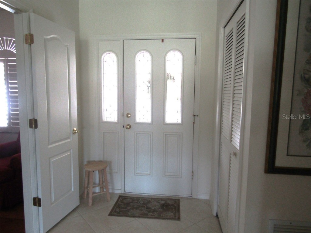 3881 Chatsworth Greene Court #20 Sarasota FL 34235 A4664393 image6