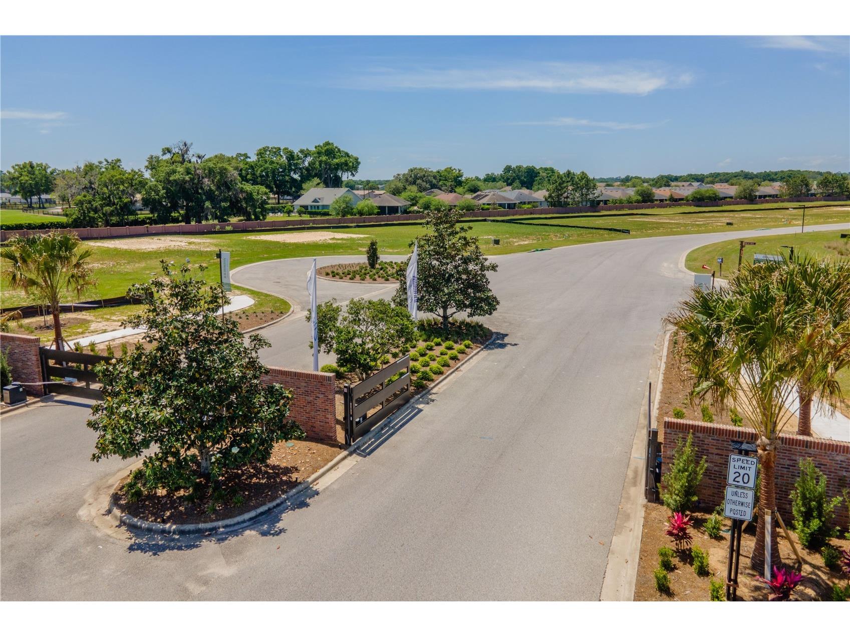 3881 NW 46th Terrace Ocala FL 34482 OM723085 image41