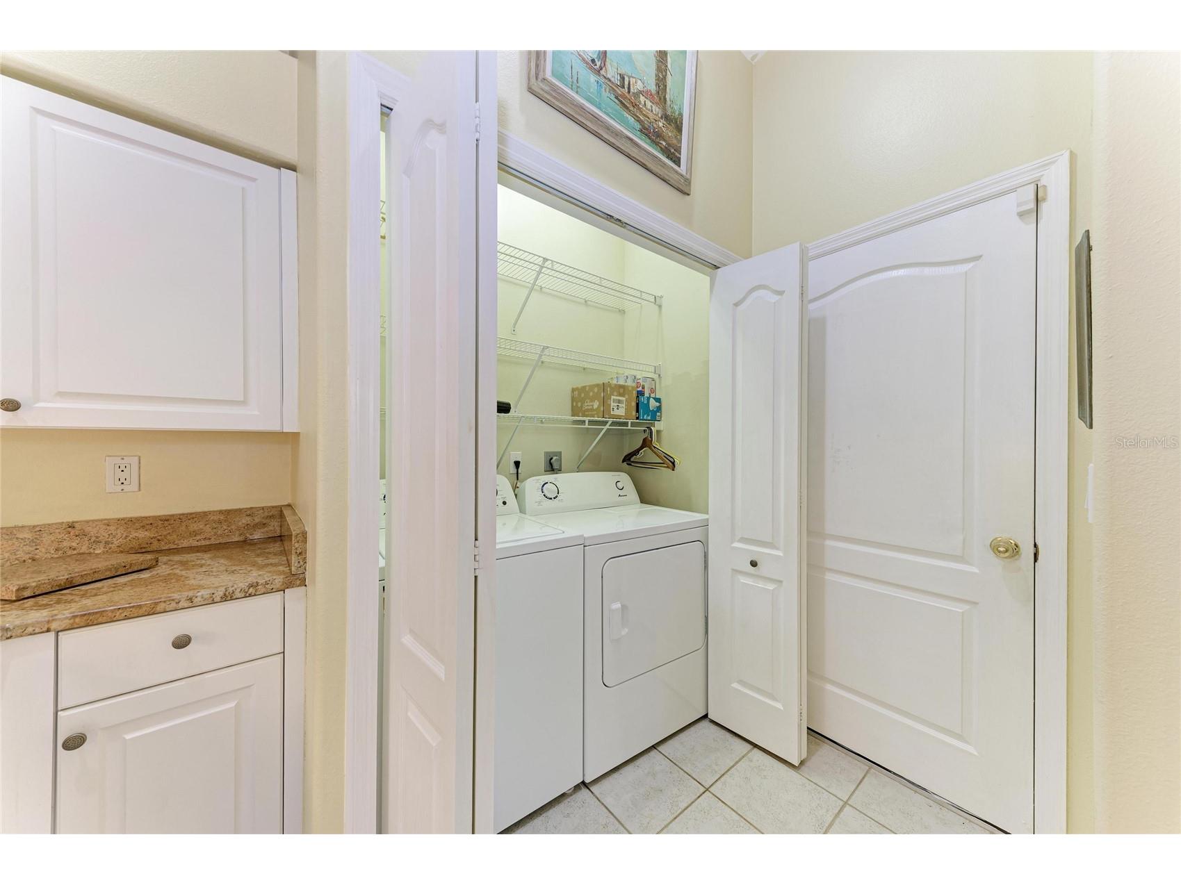 3883 Alamanda Drive Sarasota FL 34238 A4695839 image11