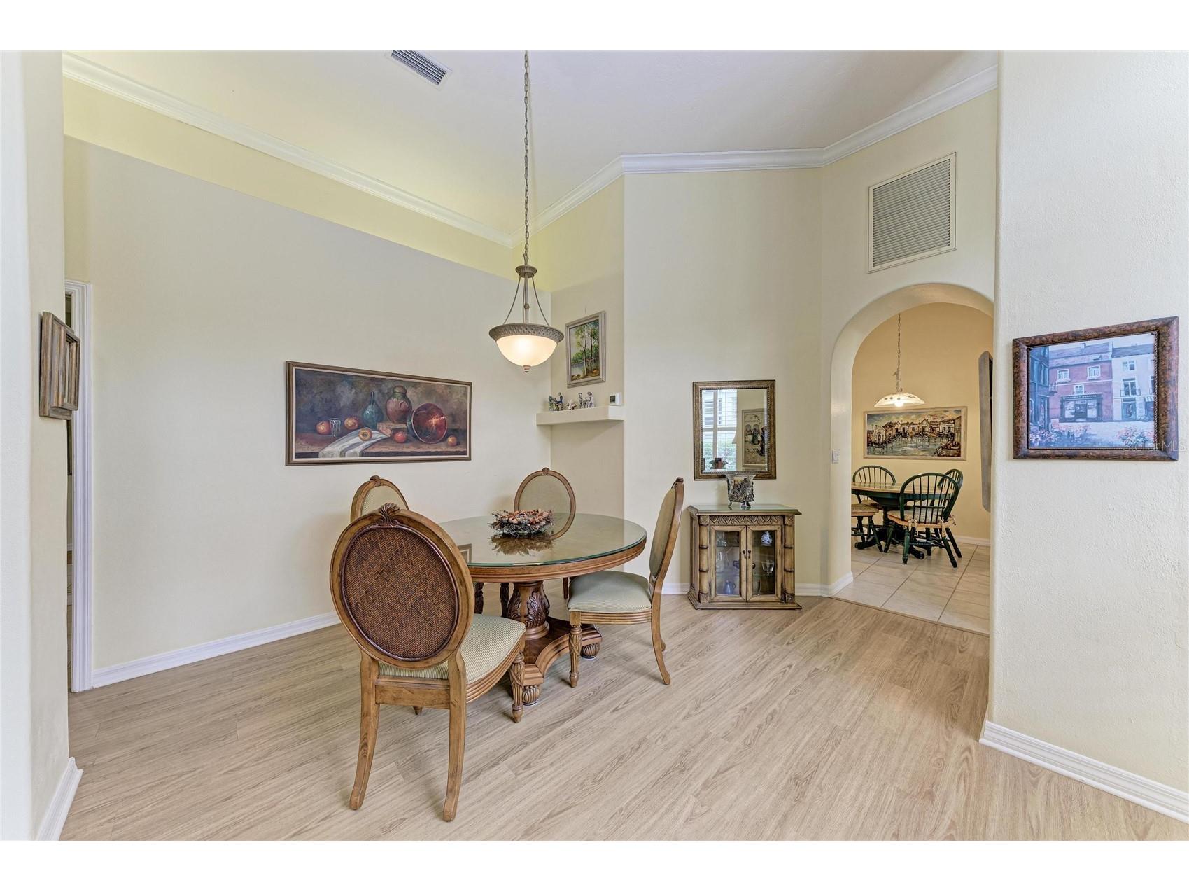 3883 Alamanda Drive Sarasota FL 34238 A4695839 image12