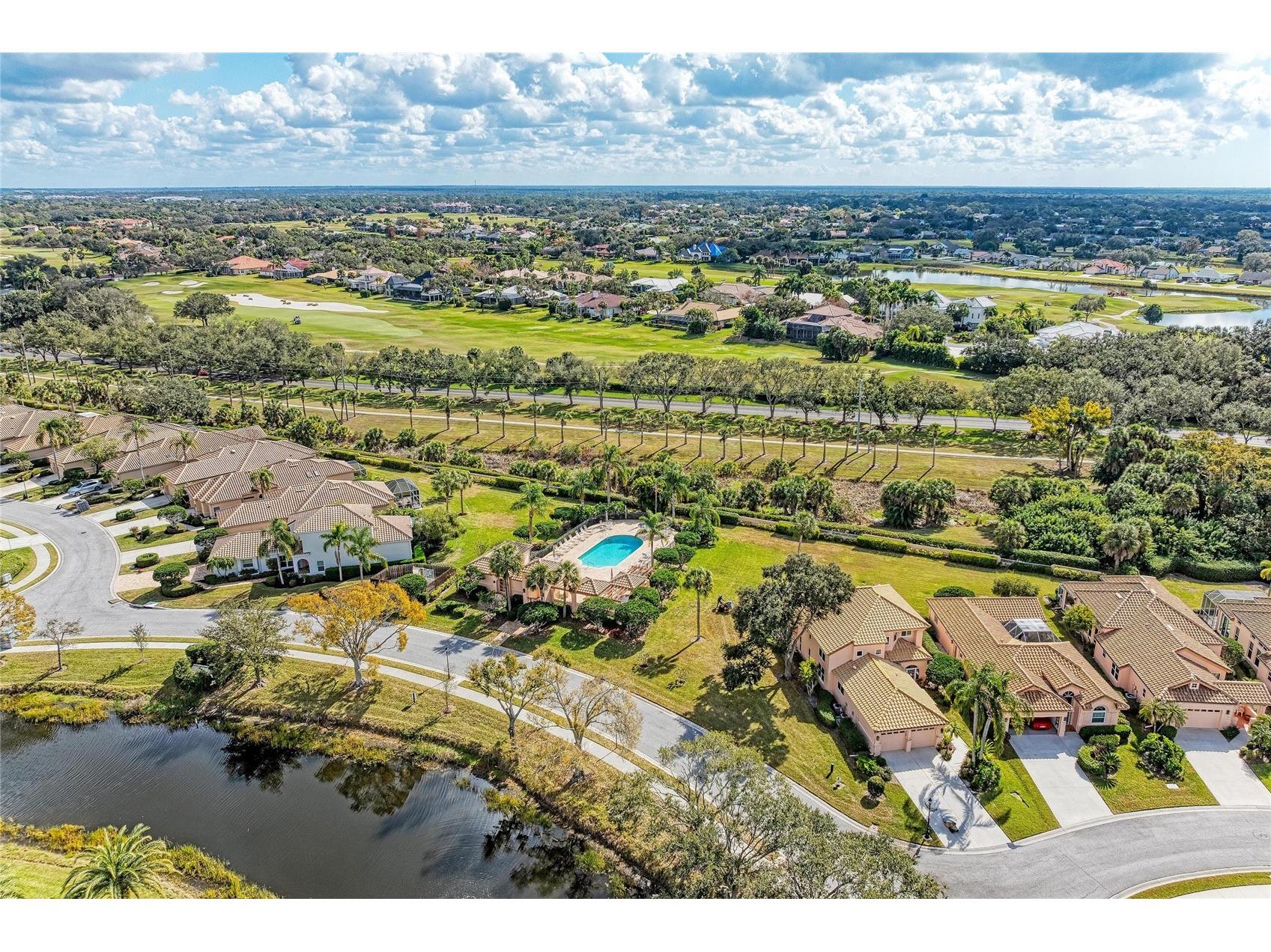 3883 Alamanda Drive Sarasota FL 34238 A4695839 image24