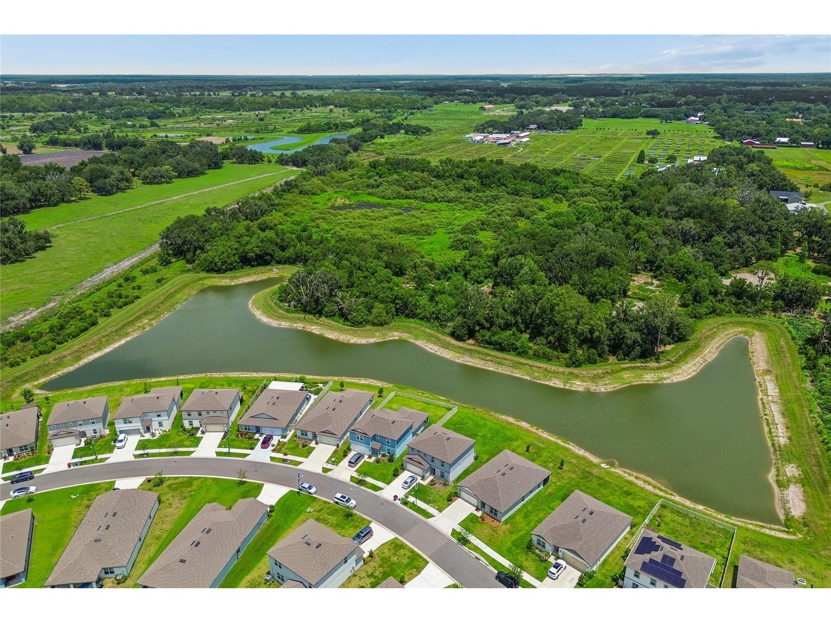 3883 Capri Coast Drive Plant City FL 33565 TB8521560 image70