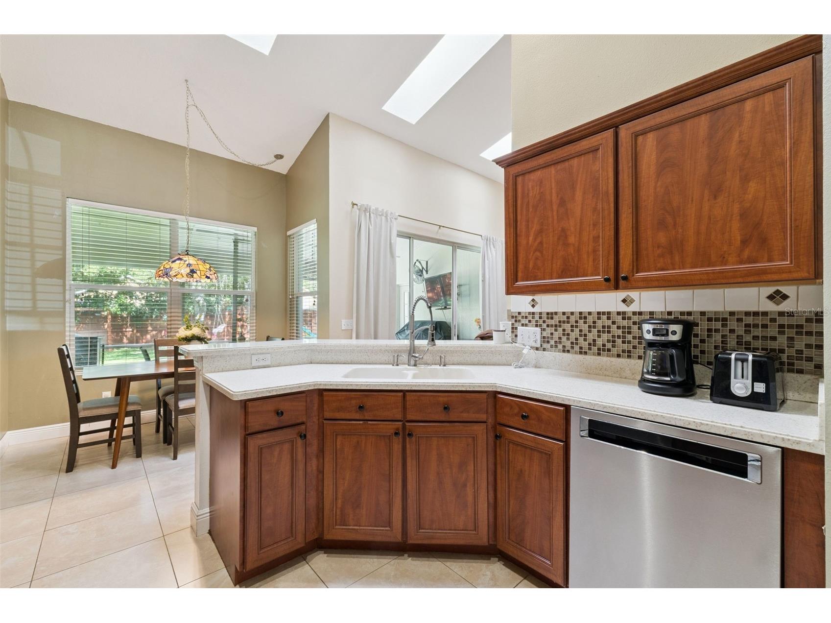 3883 Kingston Oaks Cove Oviedo FL 32765 O6409493 image14