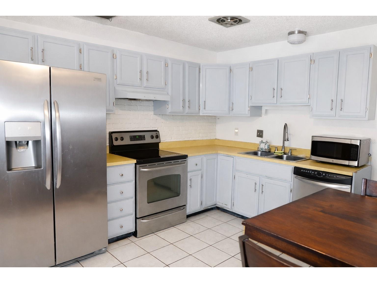 38831 North Avenue Zephyrhills FL 33542 TB8464427 image7