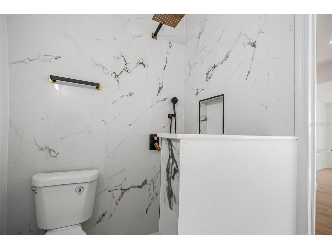 38835 Pine Street Umatilla FL 32784 S5138326 image21