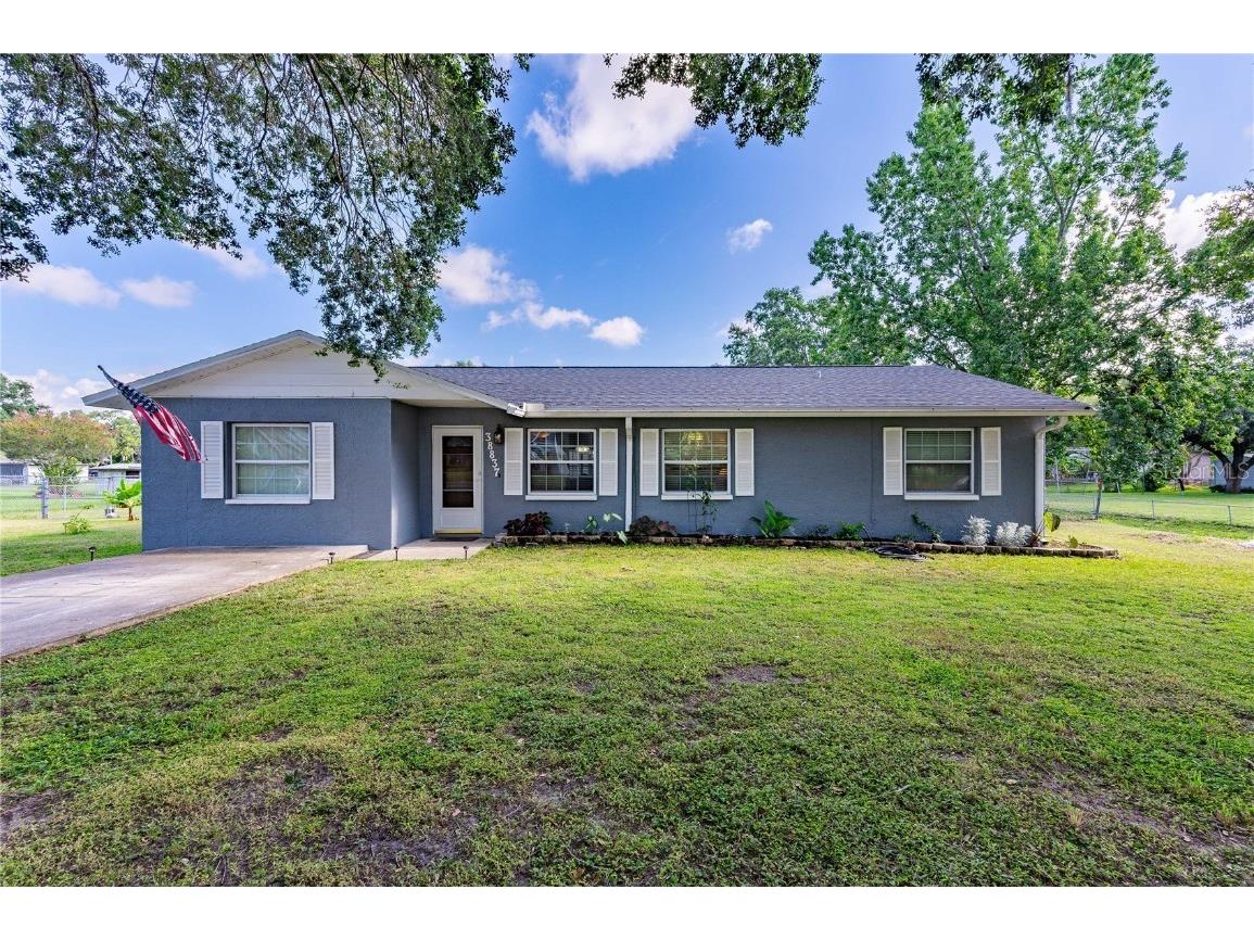 38837 Cambridge Drive Zephyrhills FL 33540 T3456383 image1