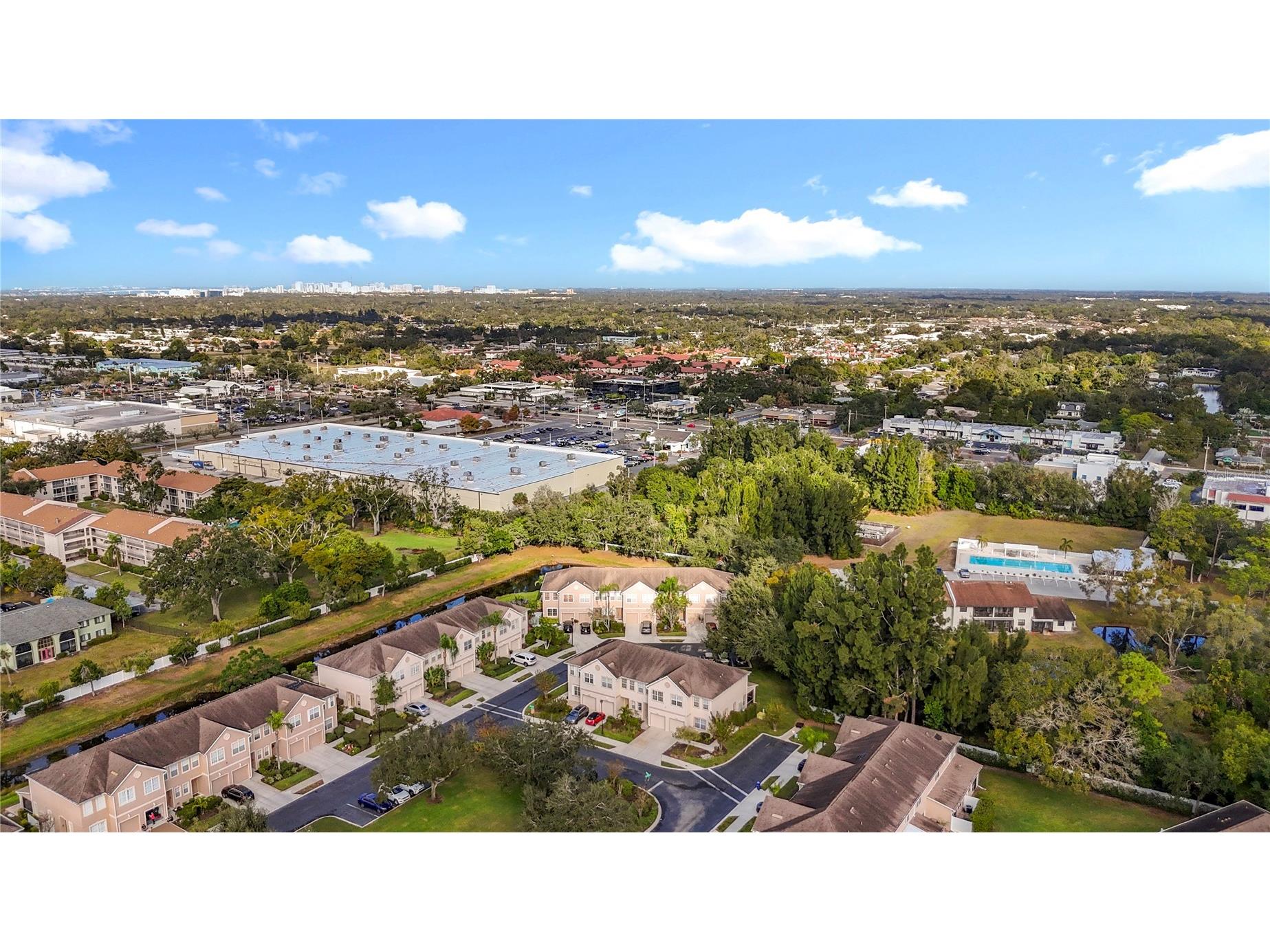 3884 Deberry Drive Sarasota FL 34233 A4691111 image1