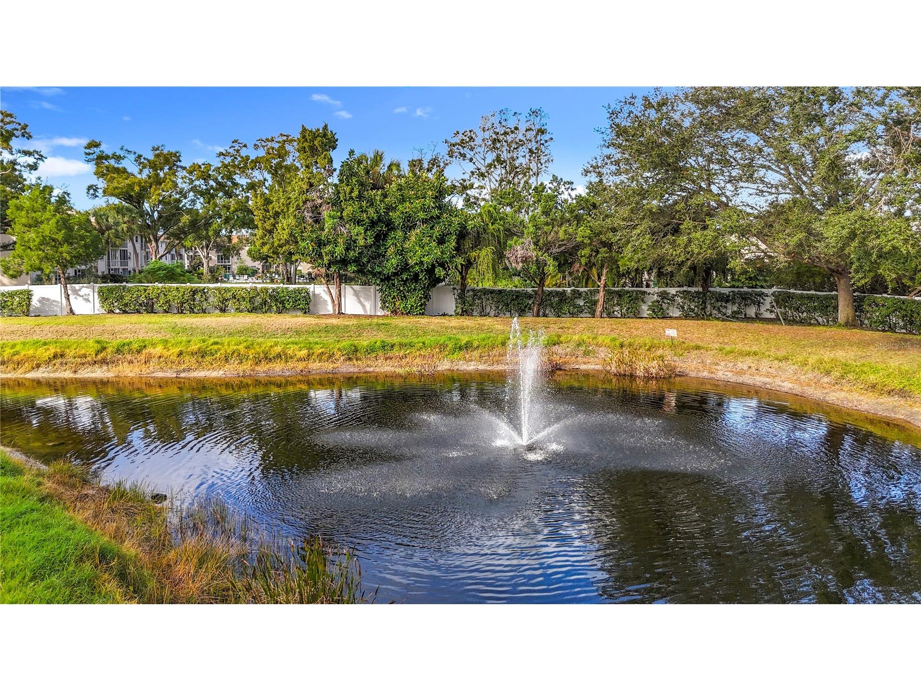 3884 Deberry Drive Sarasota FL 34233 A4691111 image40