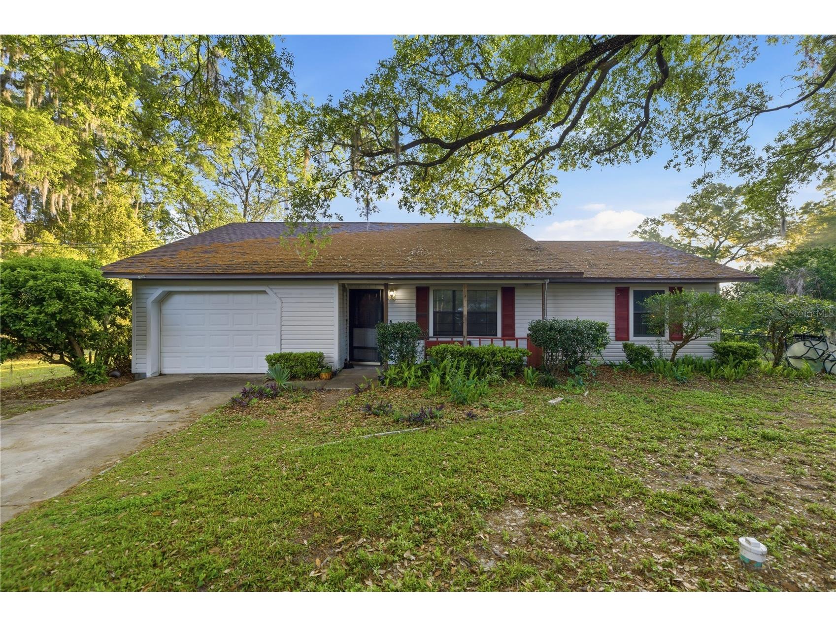 3885 NE 28th Terrace Ocala FL 34479 OM721609 image1