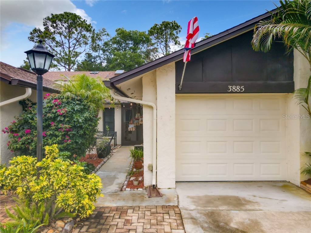 3885 Villa Rose Lane Orlando FL 32808 T3439339 image1