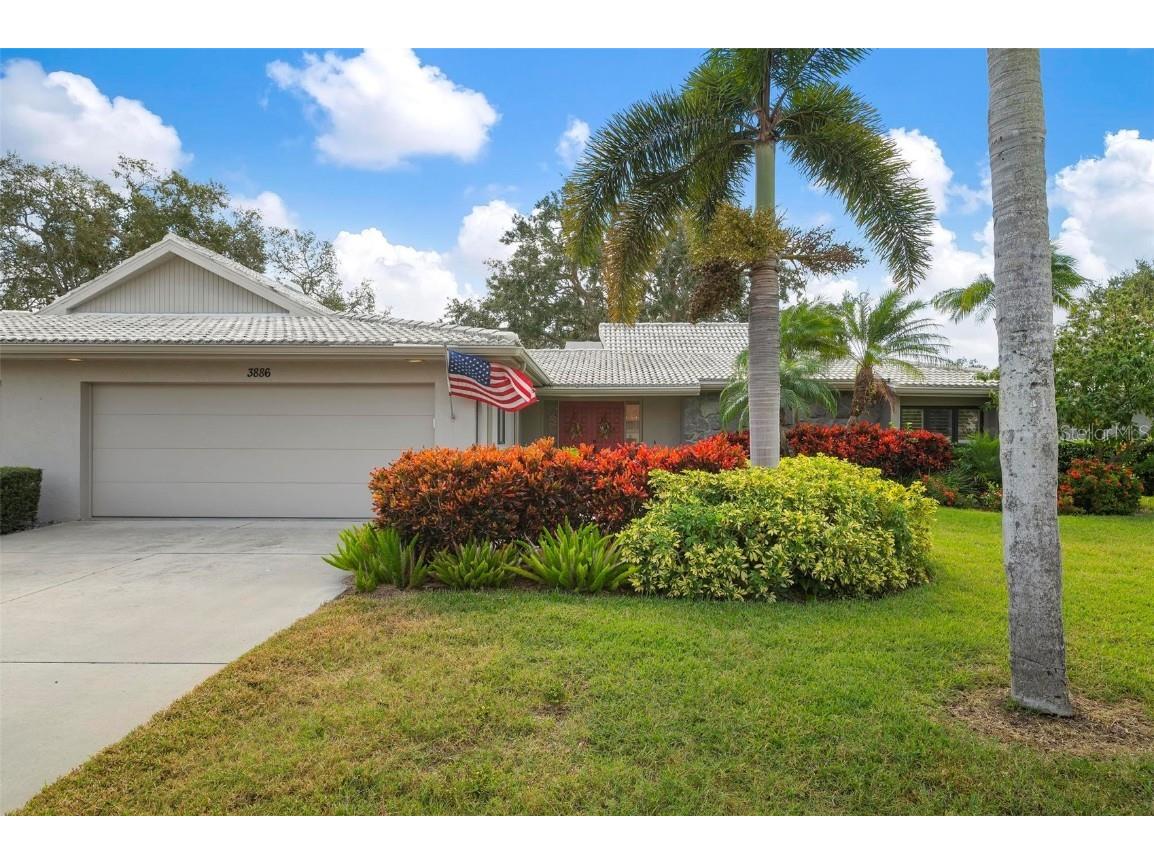 3886 Wilshire Drive #12 Sarasota FL 34238 A4589437 image1