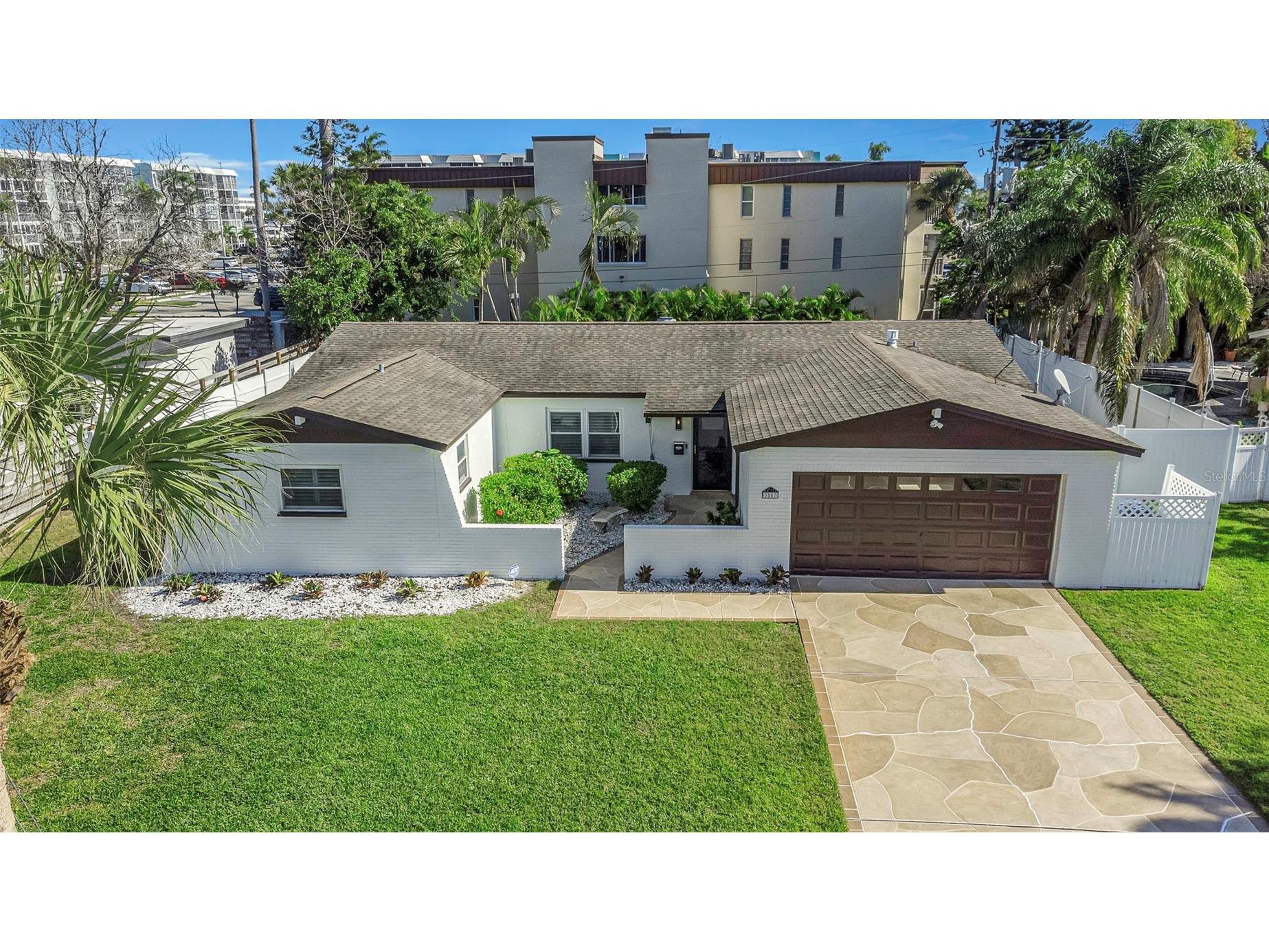 3887 50th Avenue S Saint Petersburg FL 33711 TB8458750 image1