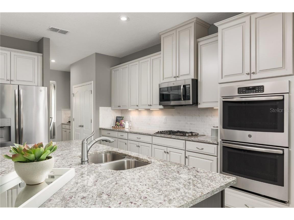 3887 Cuyahoga Valley Court Apopka FL 32712 W7881226 image8