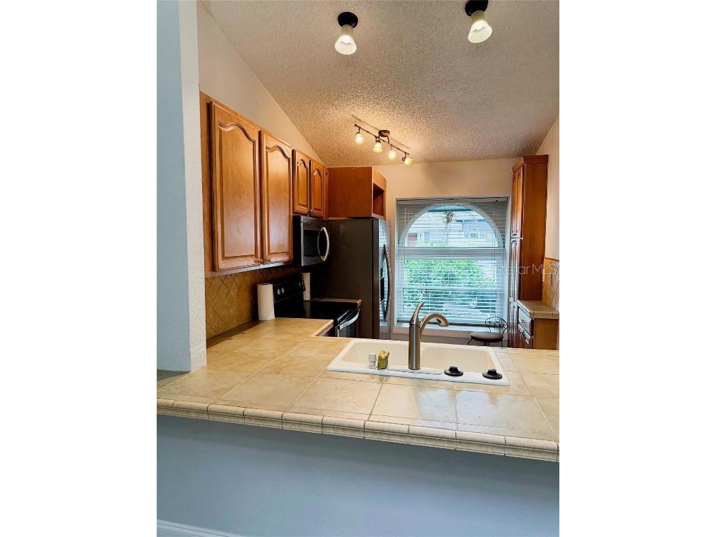 3888 El Camino Court Largo FL 33771 A4670706 image5