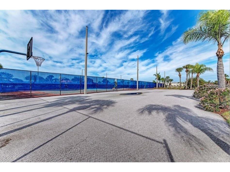 3889 Pompano Drive SE #C Saint Petersburg FL 33705 TB8514297 image91