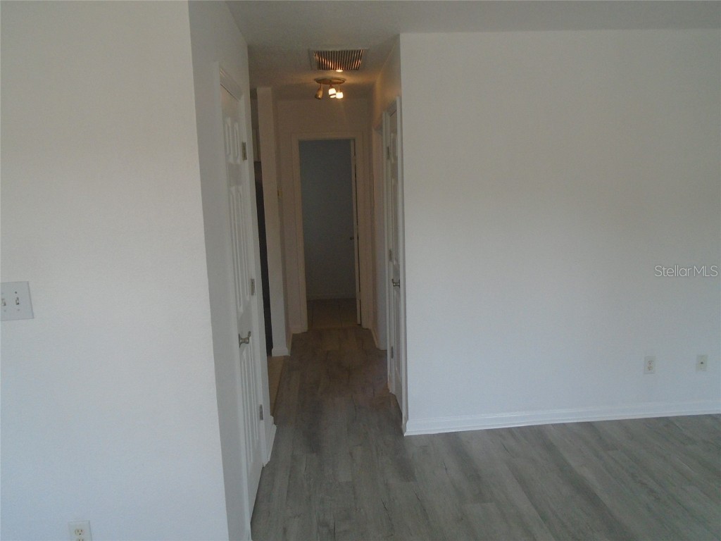 3889 Pompano Drive SE #D Saint Petersburg FL 33705 TB8447265 image5