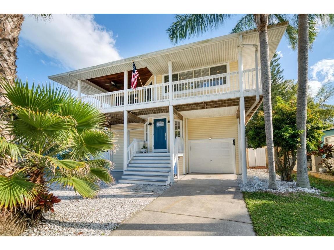 389 Georgia Avenue Crystal Beach FL 34681 U8156077 image1