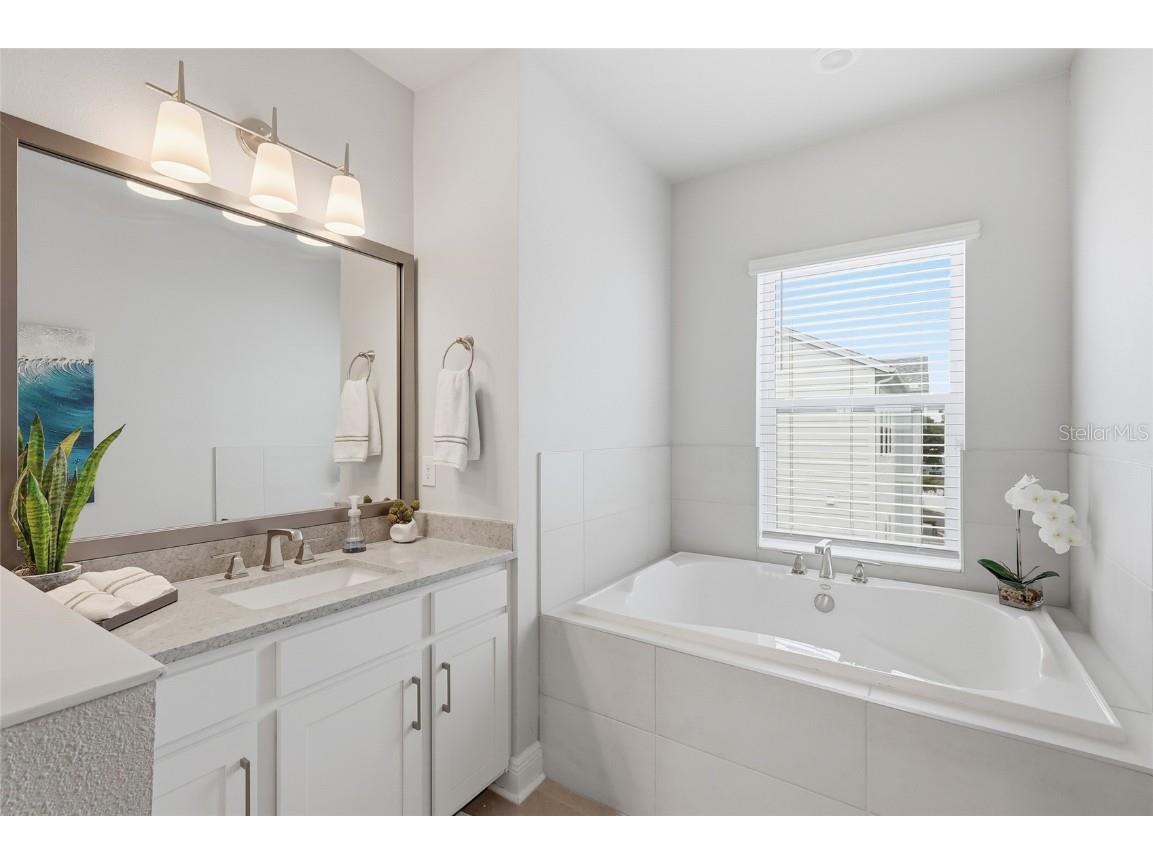 389 Gowdy Road Sarasota FL 34237 A4669745 image17