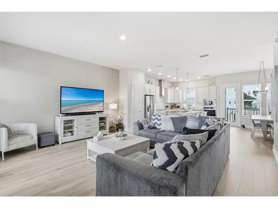 389 Gowdy Road Sarasota FL 34237 A4669745 image5