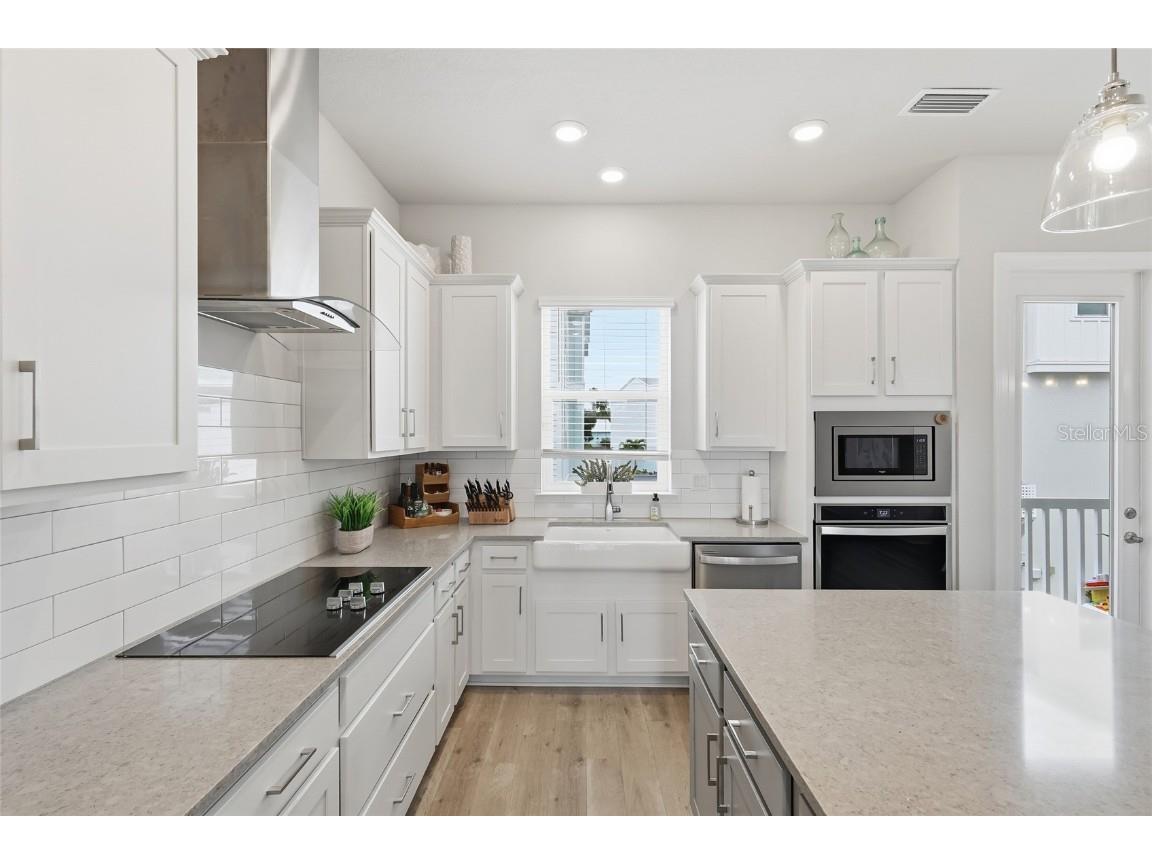 389 Gowdy Road Sarasota FL 34237 A4669745 image9