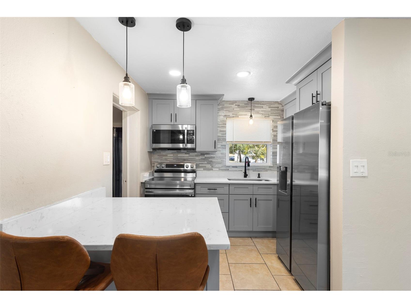 389 Park Avenue Orange City FL 32763 V4946604 image18