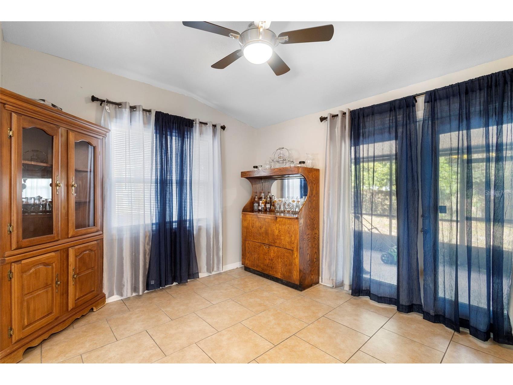389 Park Avenue Orange City FL 32763 V4946604 image21