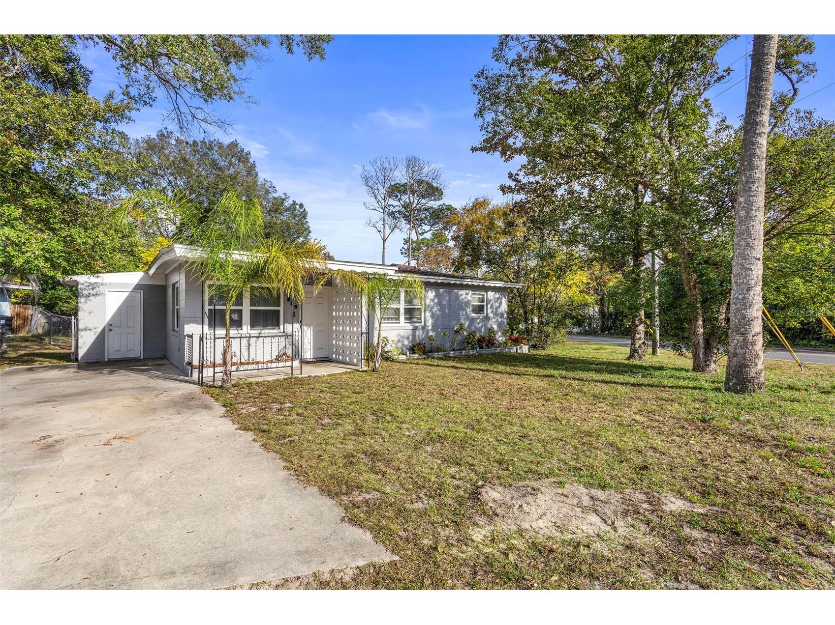389 Park Avenue Orange City FL 32763 V4946604 image35