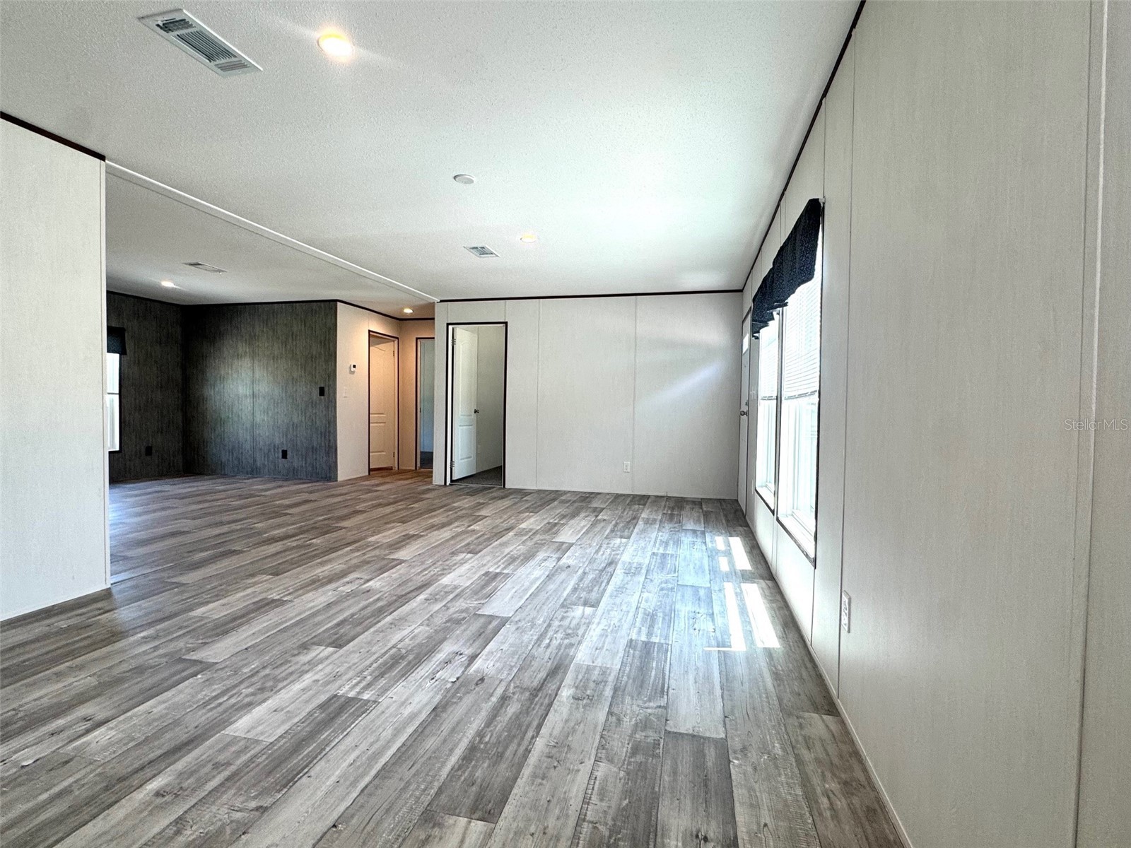 389 Waterview Drive Polk City FL 33868 B4902239 image14