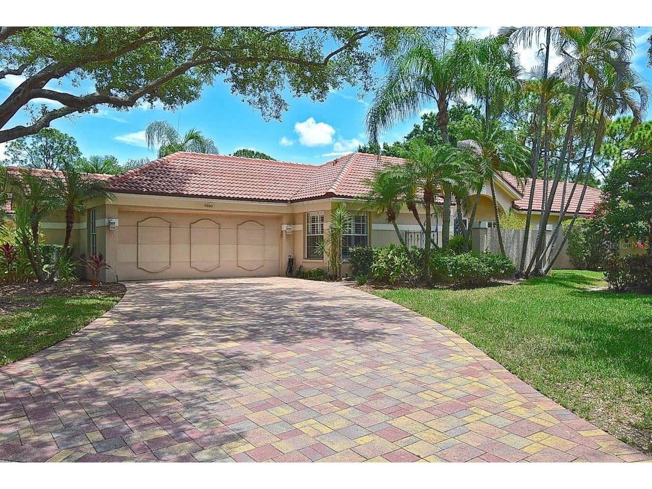 3890 Lyndhurst Court Sarasota FL 34235 TB8508923 image1