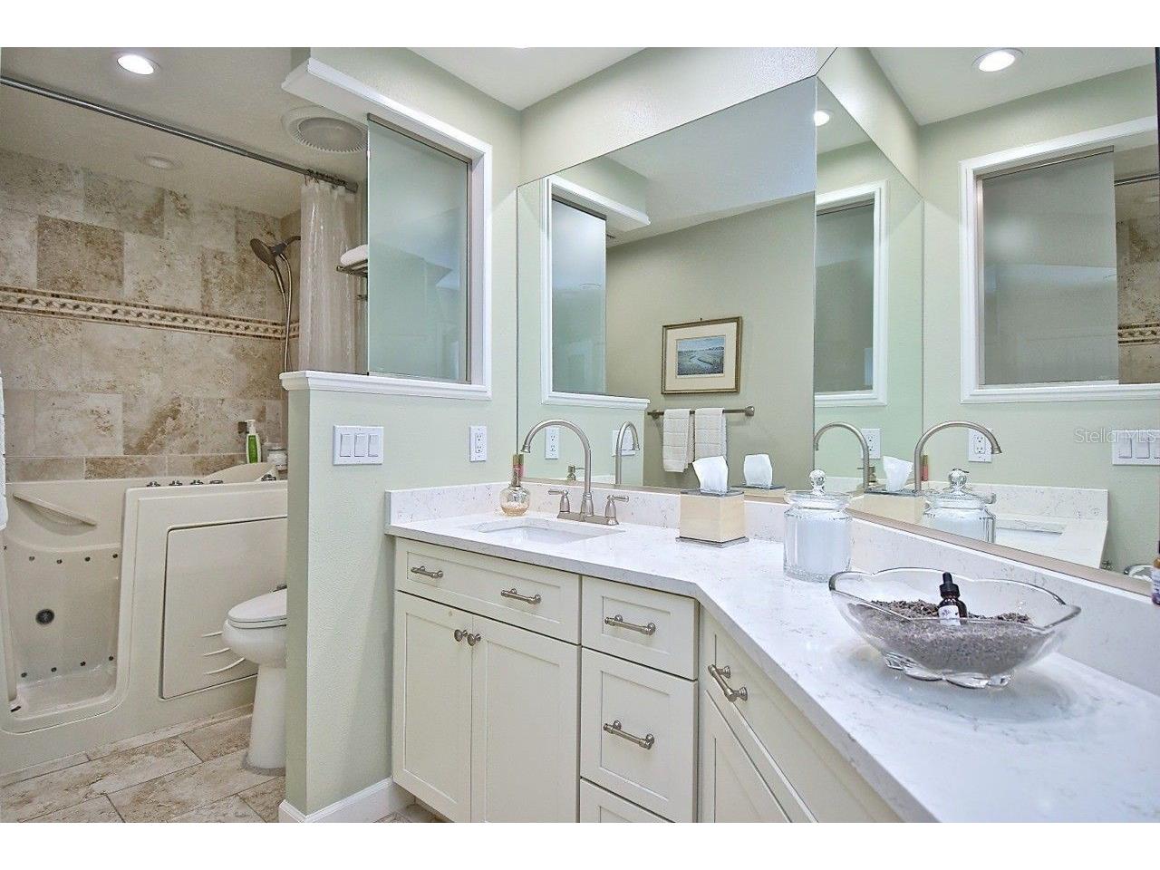 3890 Lyndhurst Court Sarasota FL 34235 TB8508923 image26