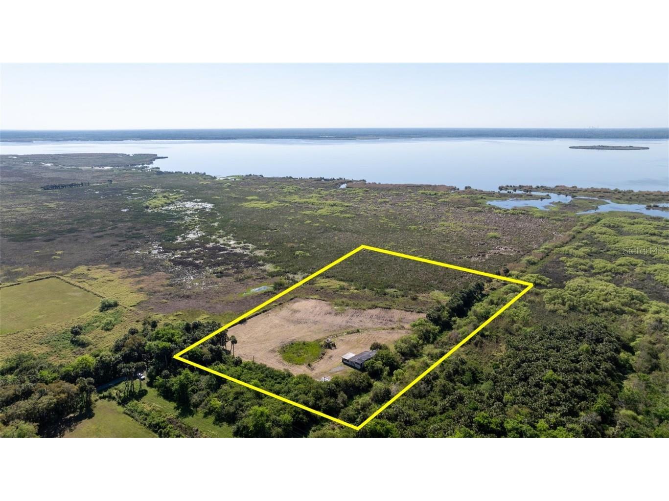 3890 Skyway Drive Sanford FL 32773 - LAKE JESSUP NS1084221 image1