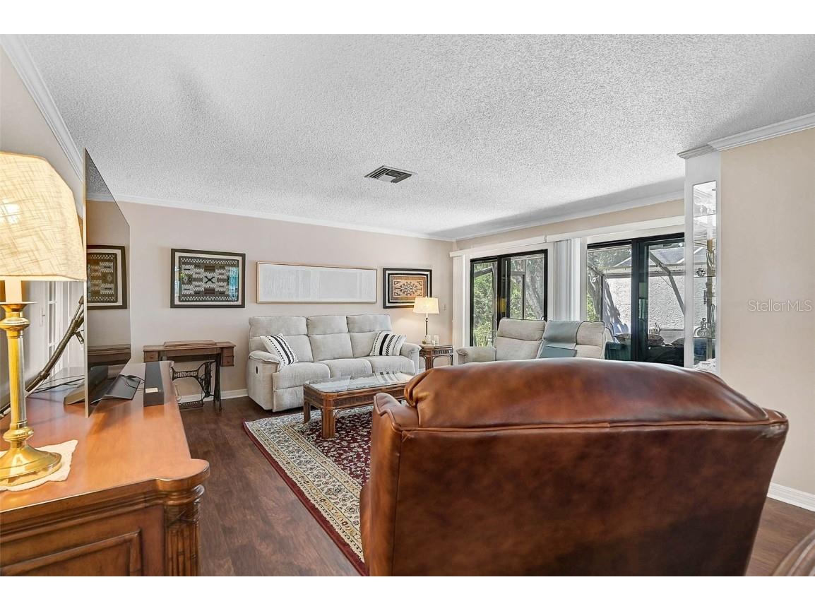 3890 Wilshire Circle #27 Sarasota FL 34238 A4667700 image10