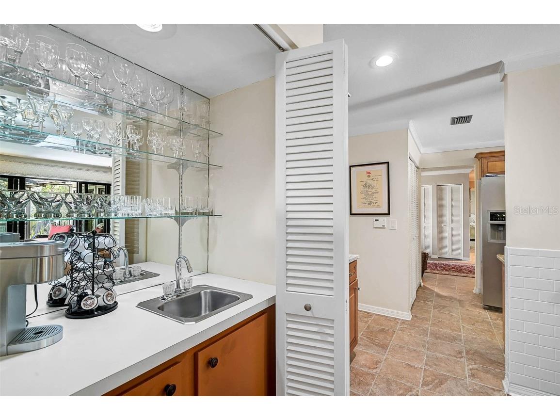 3890 Wilshire Circle #27 Sarasota FL 34238 A4667700 image34