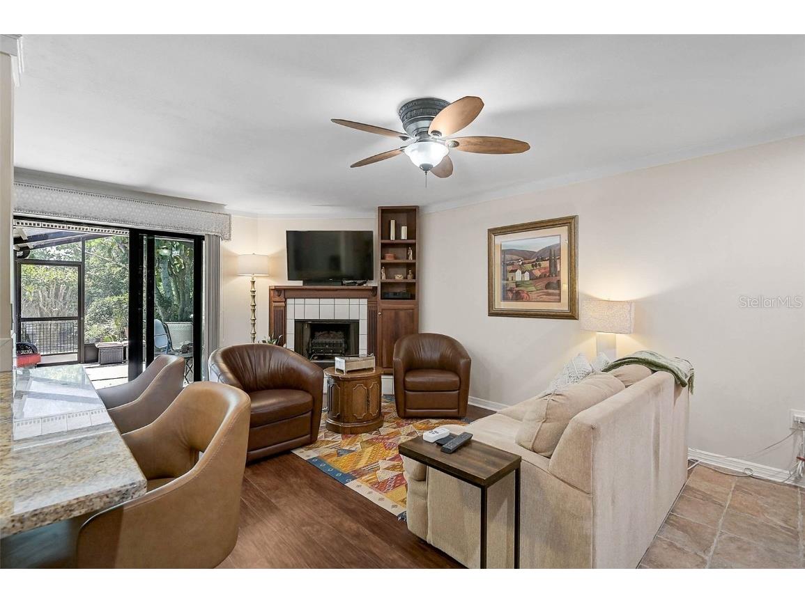 3890 Wilshire Circle #27 Sarasota FL 34238 A4667700 image36