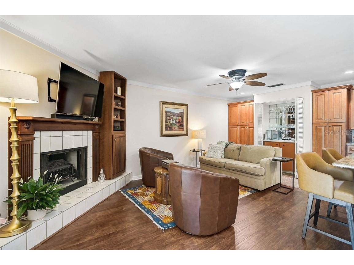 3890 Wilshire Circle #27 Sarasota FL 34238 A4667700 image37