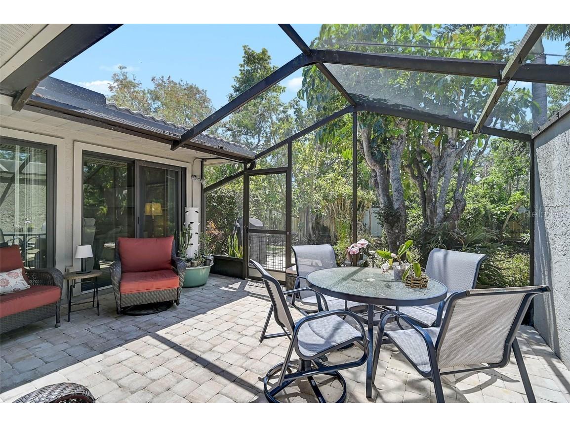 3890 Wilshire Circle #27 Sarasota FL 34238 A4667700 image39