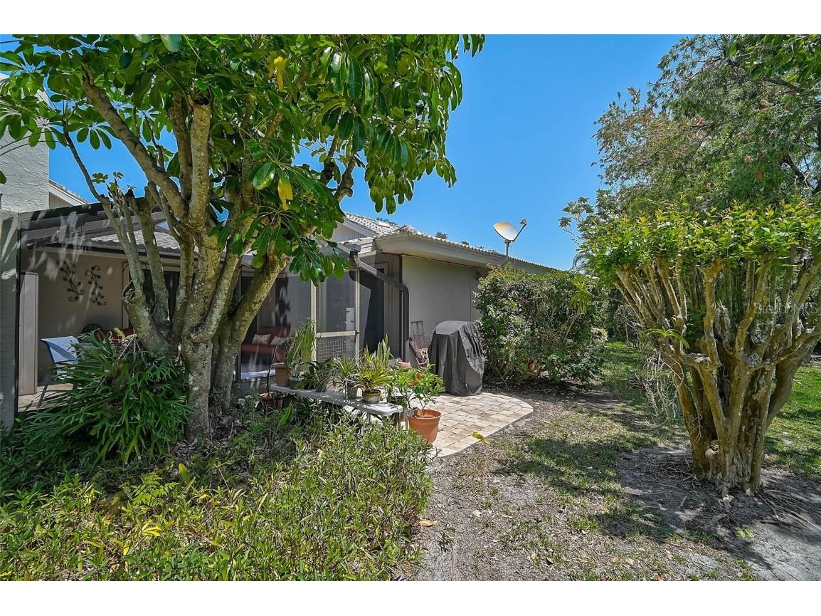 3890 Wilshire Circle #27 Sarasota FL 34238 A4667700 image44