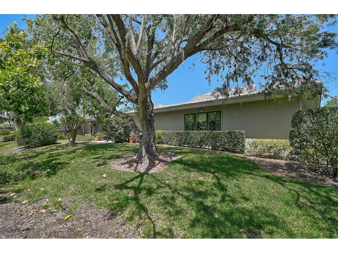 3890 Wilshire Circle #27 Sarasota FL 34238 A4667700 image46