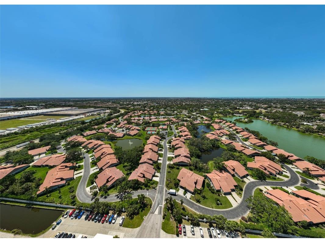 3890 Wilshire Circle #27 Sarasota FL 34238 A4667700 image59