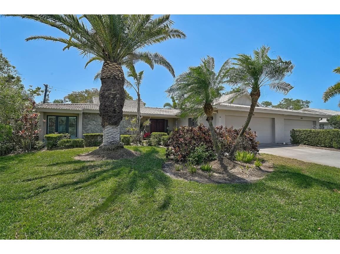 3890 Wilshire Circle #27 Sarasota FL 34238 A4667700 image63