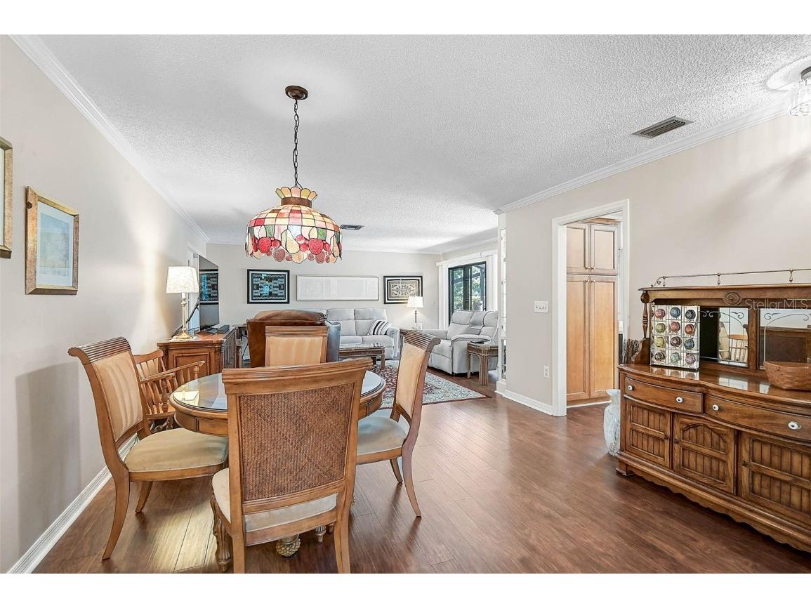 3890 Wilshire Circle #27 Sarasota FL 34238 A4667700 image7