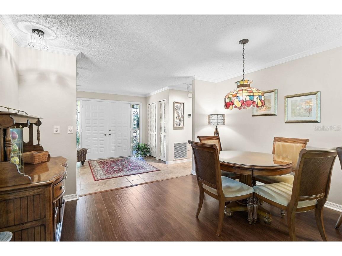 3890 Wilshire Circle #27 Sarasota FL 34238 A4667700 image8