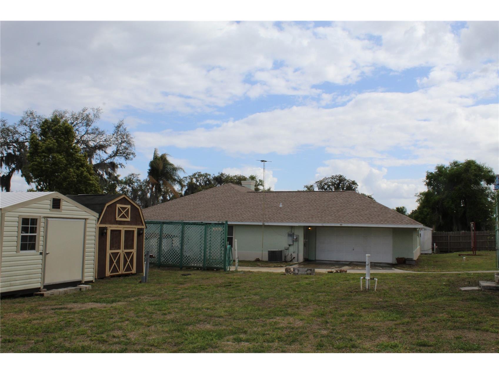 38901 Ella Drive Lady Lake FL 32159 G5107984 image3